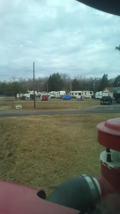 William O. Darby RV Park & Covered RV Storage Picture 3