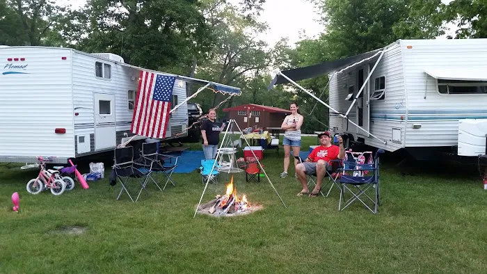 Hickory Hill CampGround Picture 2