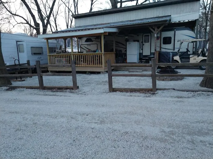 Hickory Hill CampGround Picture 8