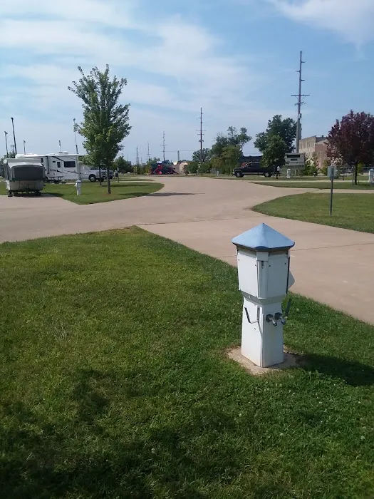 Riverview Recreation Vehicle Park Picture 2