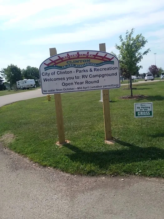 Riverview Recreation Vehicle Park Picture 7