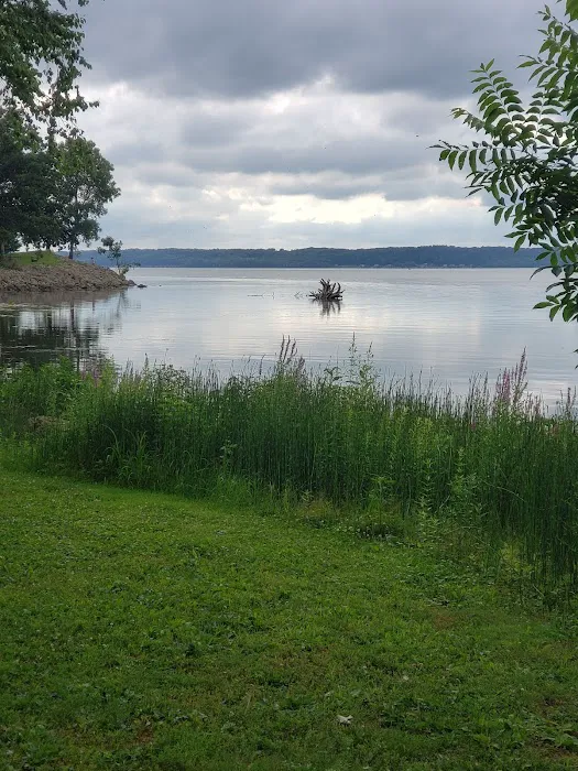 Hickory Point Campground Picture 3