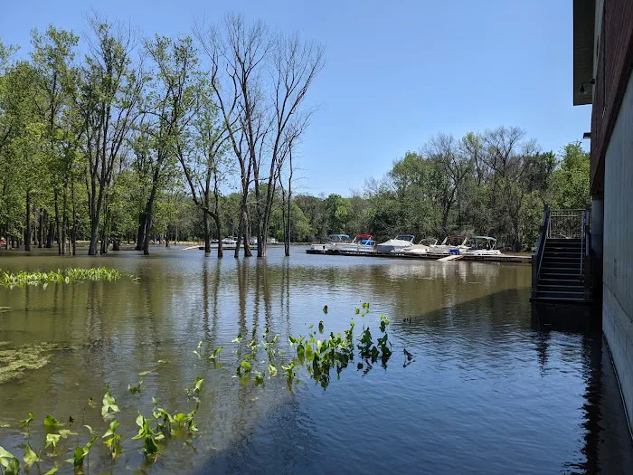 Rock Creek Marina & Campground Picture 3
