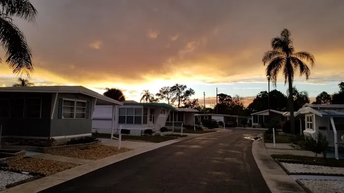 Honeymoon Mobile Home Park Picture 7