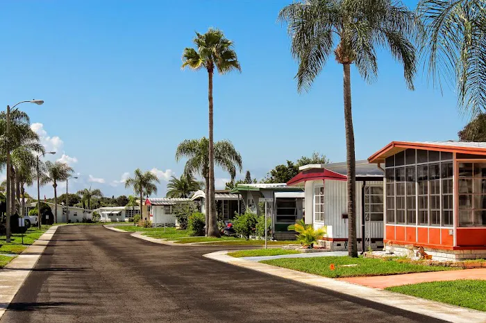 Riviera Estates Picture 2