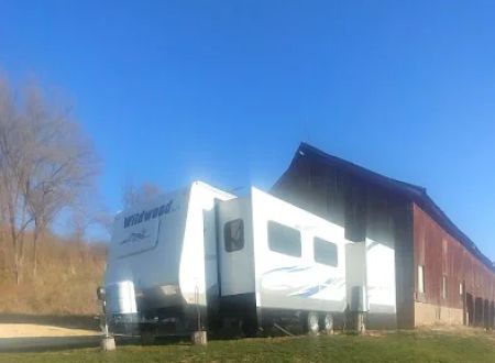 Camper Chris