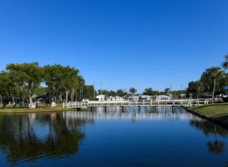 Amber Glades Mobile Home Park