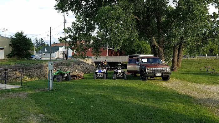 Wolf Creek Campground Picture 4