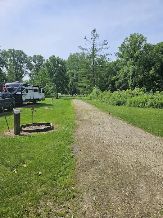 Mississippi Palisades State Park Campground Picture 1