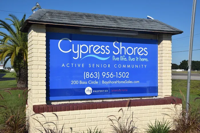 Cypress Shores Manufactured Home Community Picture 10