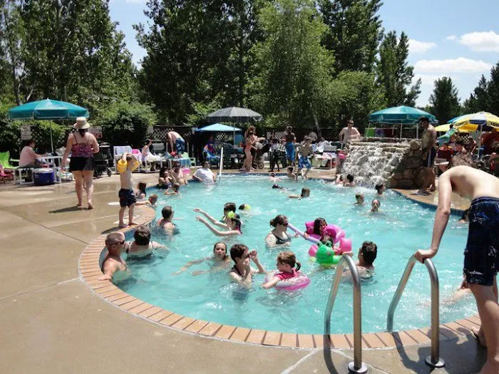 Milton KOA Holiday Picture 3