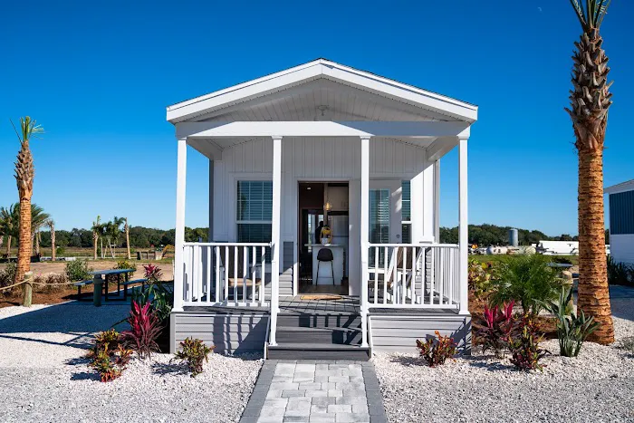 Camp Margaritaville Auburndale Picture 1
