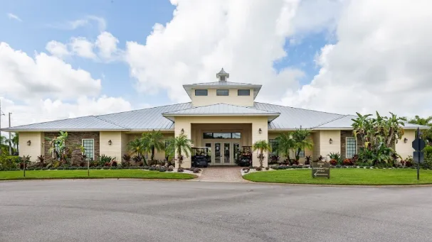 Bay Lake Motorcoach Resort Picture 3