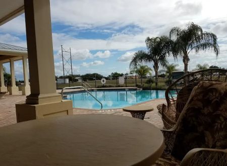 Bay Lake Motorcoach Resort