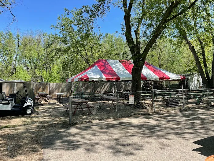 Badgerland Campground Picture 3
