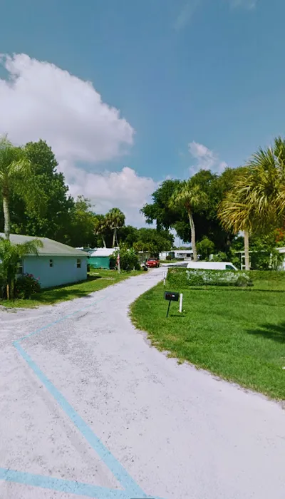 Big Oak Trailer Park Picture 10