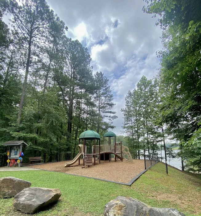 Playground / Beach - swim area Picture 3