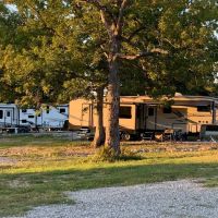 The Hitching Post RV Park & Tiny Home Village ico