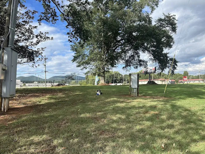 Oxford Campground Picture 1