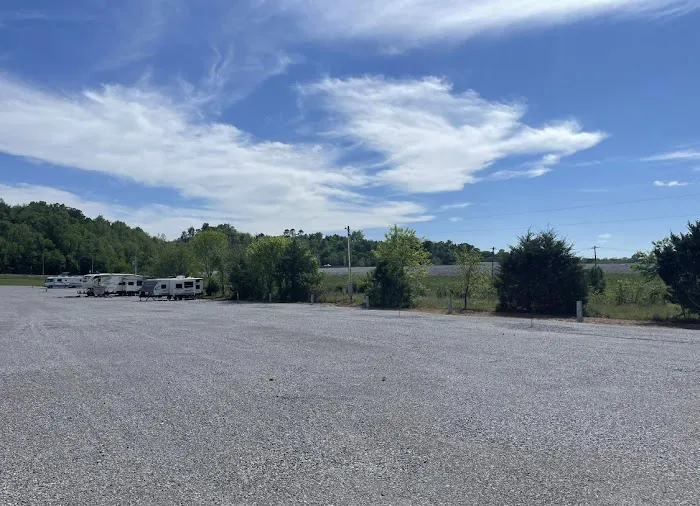 OzarkTime RV Park Picture 8