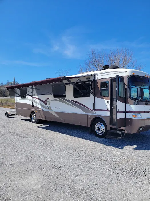 OzarkTime RV Park Picture 3