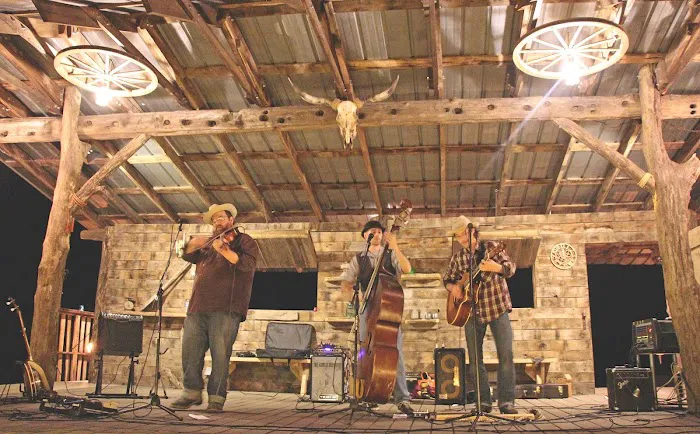 Howlin' Hill Picture 10