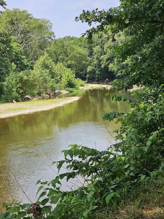 Indian Summer RV Park and Campground Picture 4