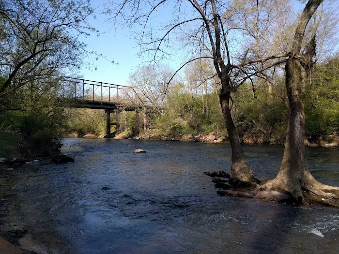 River Beach Outfitters Picture 6