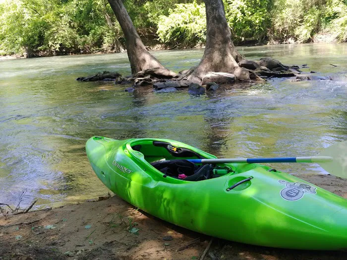 River Beach Outfitters Picture 5
