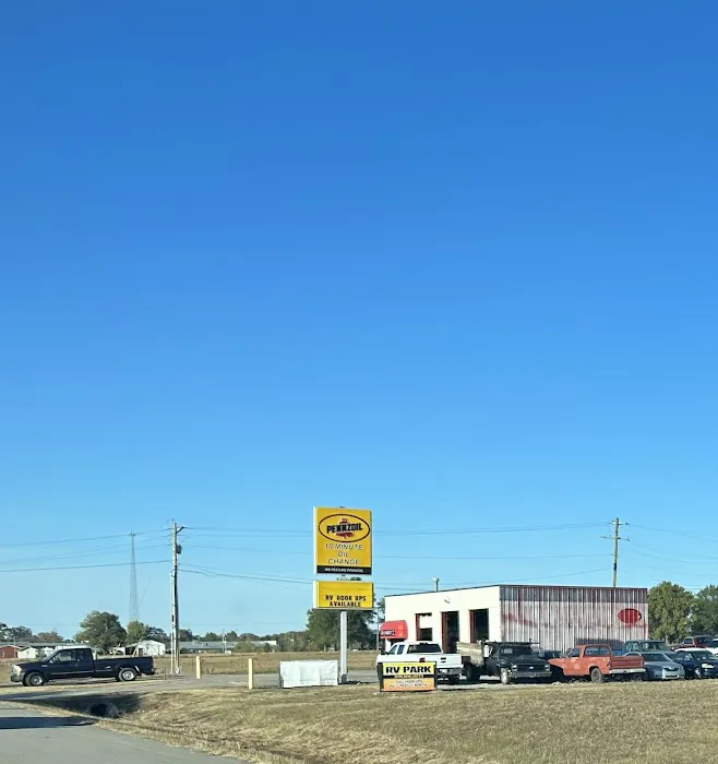 Expert Lube & Tune RV Park Picture 2