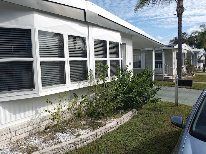 Dunedin Palms Mobile Home Park Picture 7