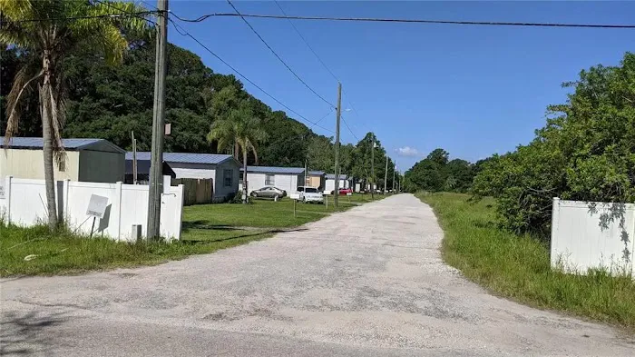 Patty's Trailer Park Picture 1
