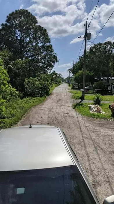 Patty's Trailer Park Picture 2