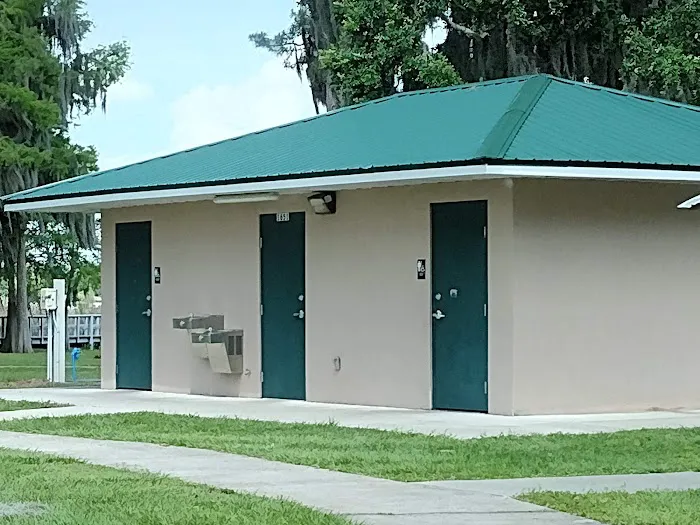 Shipp-Reck Harbor Mobile Home Picture 3