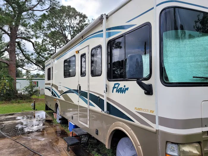 Cypress Gardens Mobile Home & RV Park Picture 8