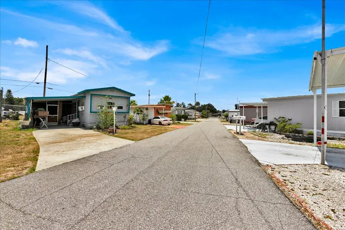 Bedrock Cypress Harbor Picture 6