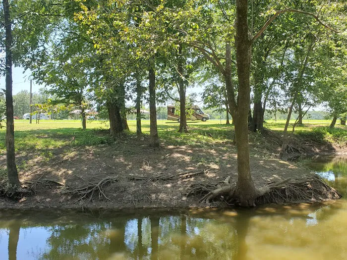 White Oak CampGround Picture 2
