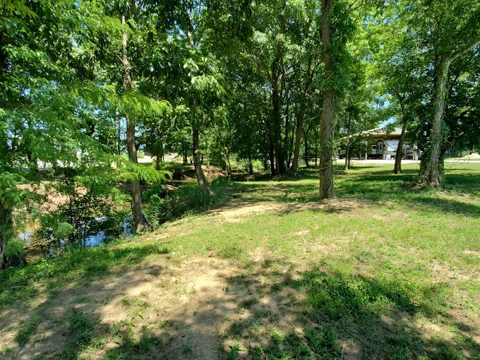 White Oak CampGround Picture 3