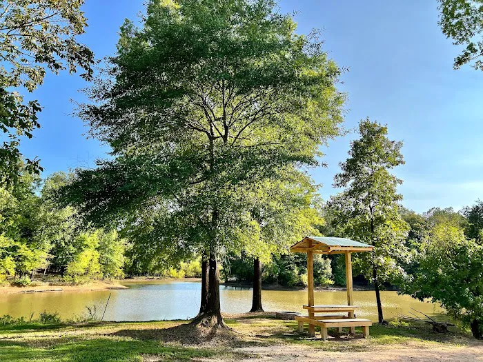 Bluegrass River RV Picture 9