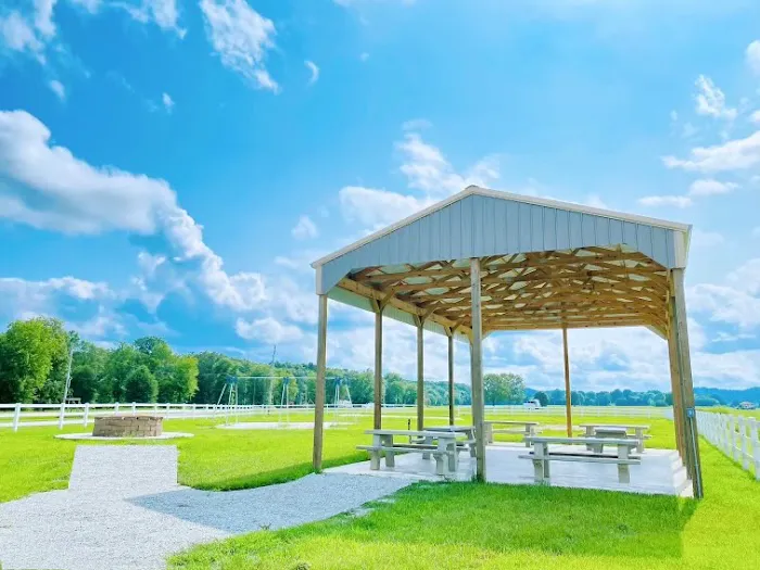 Bluegrass River RV Picture 1