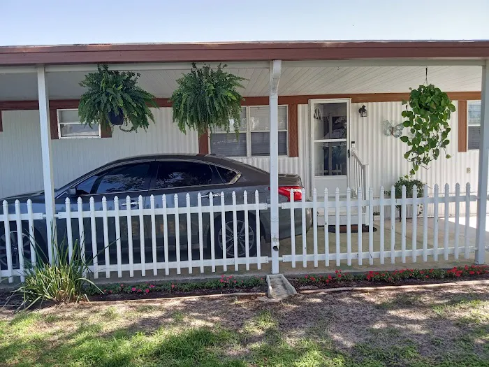 Winter Haven Manufactured Home Community Picture 3