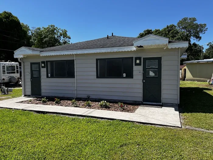 Palm Breeze Estates Picture 2