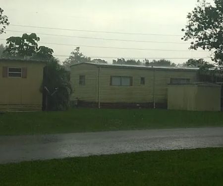 Orange Manor