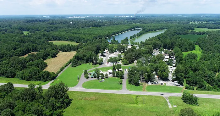 Cypress Lake RV Park Picture 4