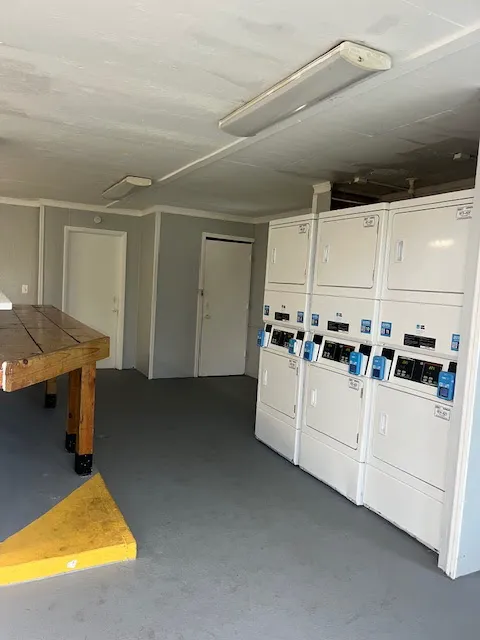 Meadows Mobile Home Park Picture 1