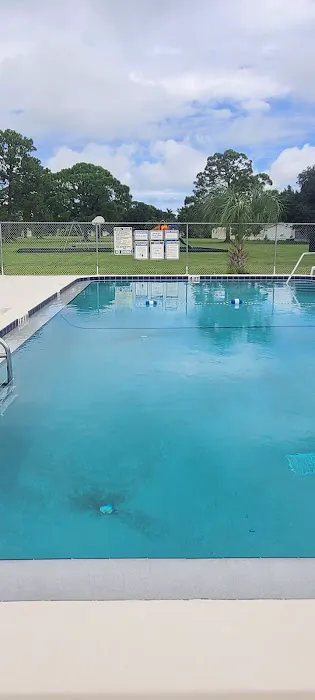 Meadows Mobile Home Park Picture 3
