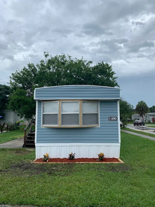 Meadows Mobile Home Park Picture 4