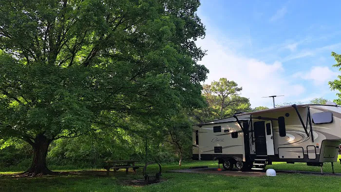 gun creek campground Picture 4