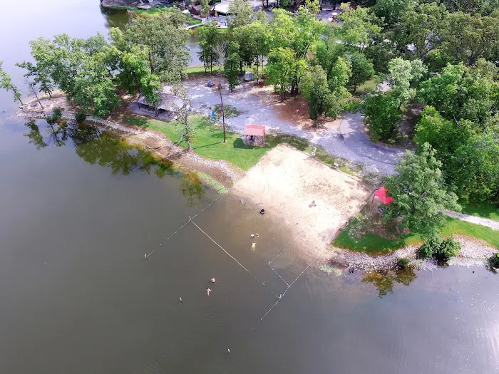 Lake Campalot Picture 5