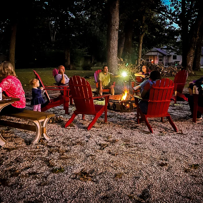 Big Red Barn RV Park Picture 10